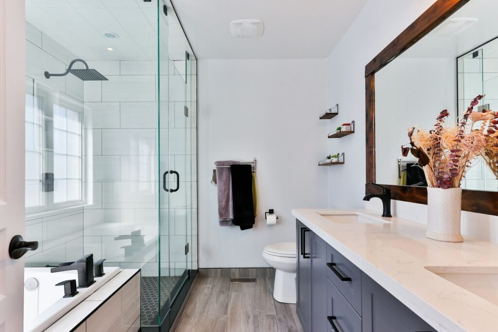 Modern bathroom with well-maintained plumbing fixtures